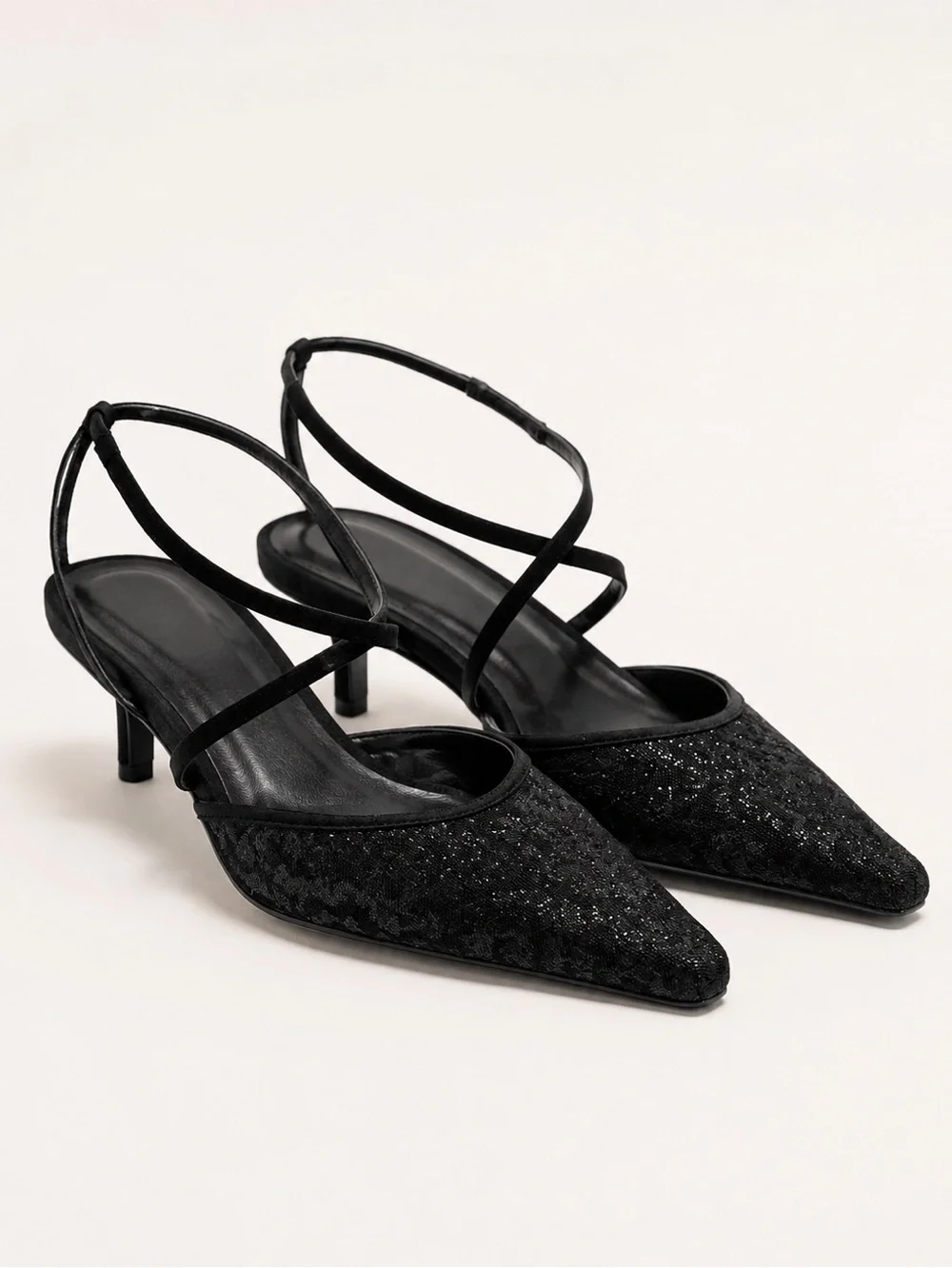 Nina Vintage Black Glittery Strappy Pointed-Toe Kitten Heel Pumps Sz. 8.5